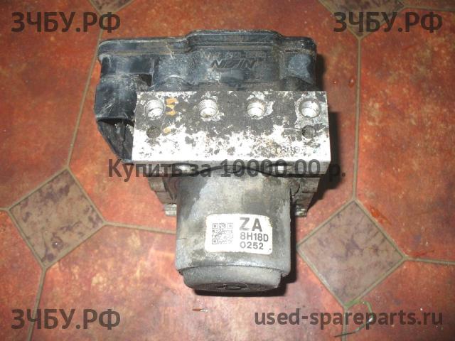 Honda Pilot (2) Блок ABS (насос)