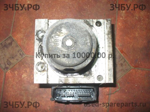 Honda Pilot (2) Блок ABS (насос)