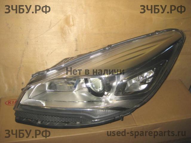 Ford Kuga 2 Фара левая
