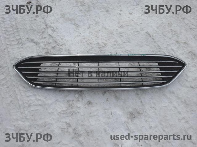 Ford Focus 3 Решетка радиатора