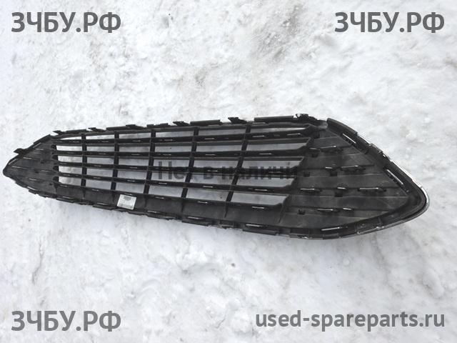 Ford Focus 3 Решетка радиатора
