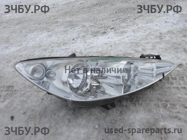 Peugeot 308 Фара правая