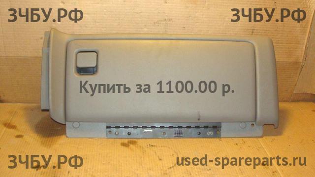 Chevrolet Tahoe 2 (GMT840) Бардачок