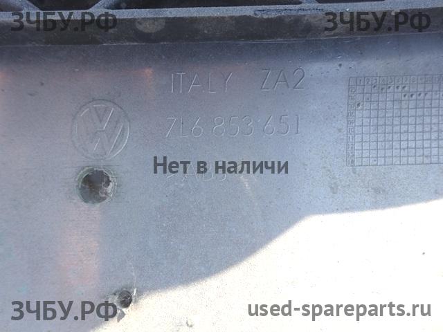 Volkswagen Touareg 1 Решетка радиатора