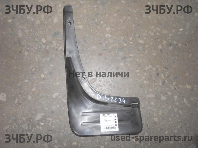 Chery Tiggo (T11) Брызговик задний правый