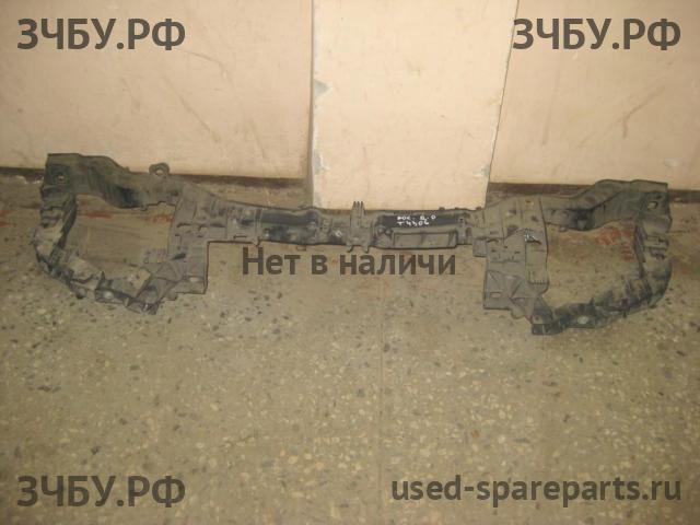 Ford Focus 3 Панель передняя (телевизор)