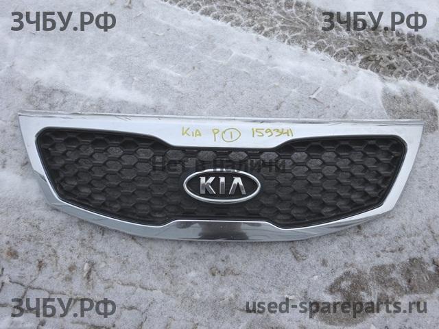 KIA Sorento 2 Решетка радиатора