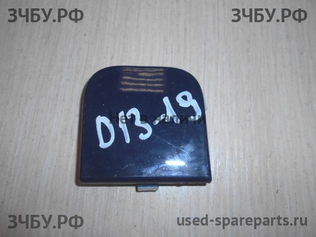Ford Focus 2 (рестайлинг) Заглушка в бампер
