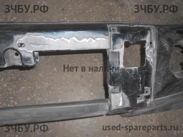 Mitsubishi Pajero/Montero 4 Бампер передний