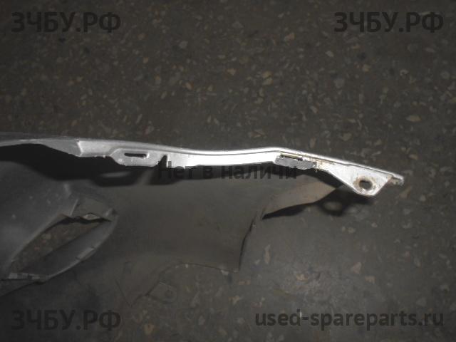 Toyota RAV 4 (3) Бампер передний