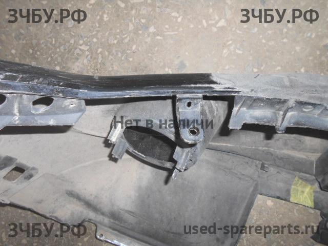 Mitsubishi Pajero/Montero 4 Бампер передний