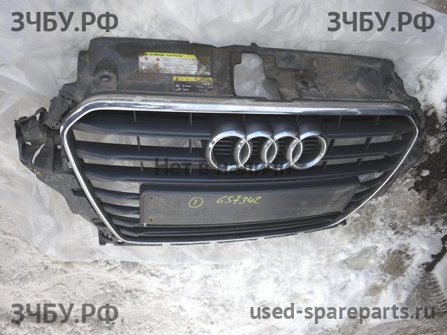 Audi A3 [8V] 5D Решетка радиатора