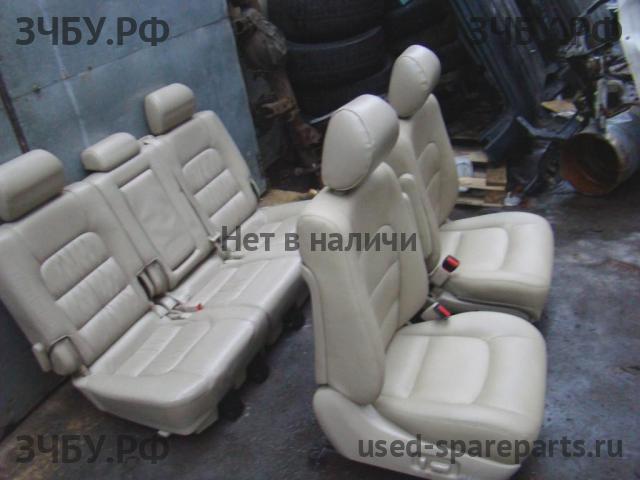 Lexus LX (1) 470 Сиденья (комплект)