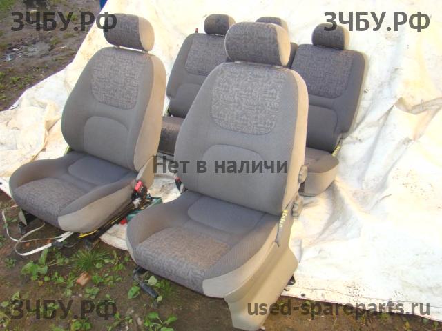 Land Rover Freelander 1 Сиденья (комплект)