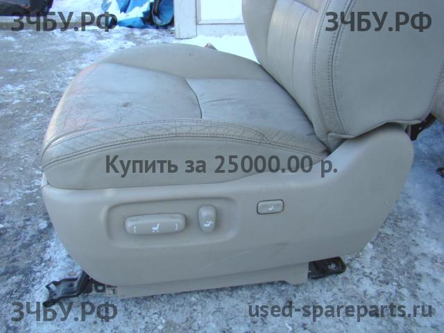 Lexus GX (1) 470 Сиденья (комплект)