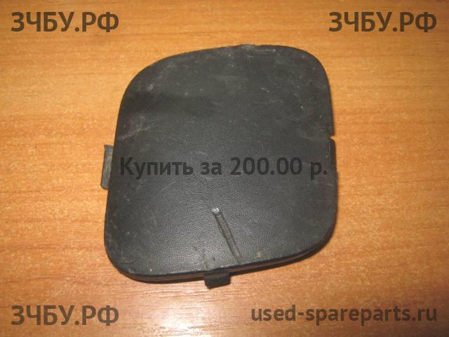 Peugeot 107 Заглушка в бампер