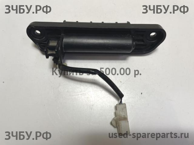 Mitsubishi Grandis (NA4W) Ручка двери багажника наружная