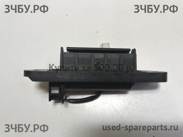 Mitsubishi Grandis (NA4W) Ручка двери багажника наружная