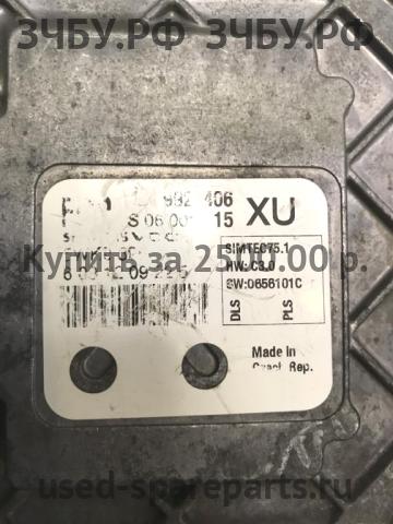 Opel Zafira B Блок управления двигателем