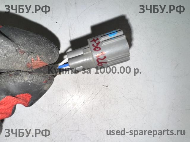 Lexus IS (1) 200/300 Датчик кислородный (Lambdasonde)