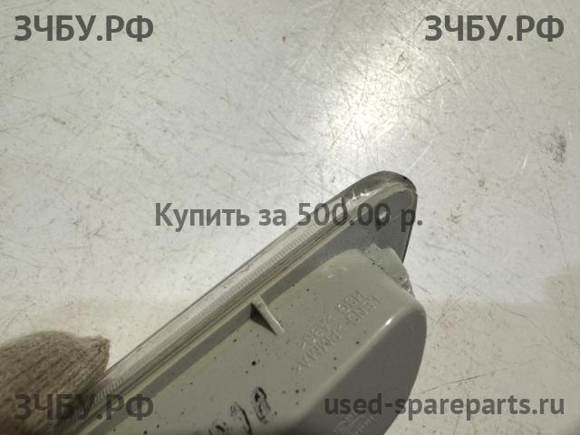 Hyundai Solaris 2 Указатель поворота в крыло (повторитель)
