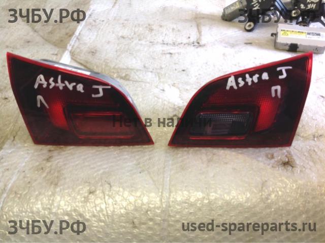 Opel Astra J Фонарь левый