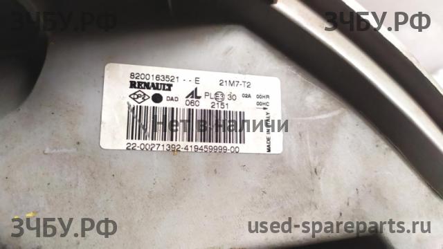 Renault Master 2 Фара правая