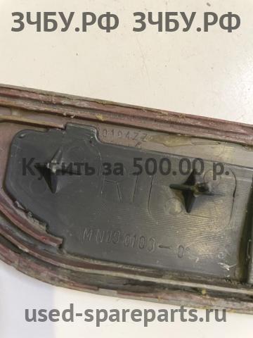 Mitsubishi Lancer 9 [CS/Classic] Молдинг крыла переднего правого