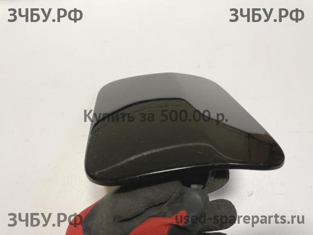Audi A8 (1) [D2] Лючок бензобака