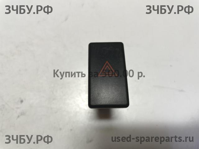 Toyota Avensis 2 Кнопка аварийной сигнализации