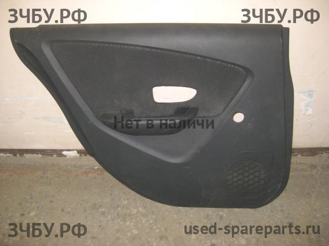Nissan Almera G15 Обшивка двери задней левой