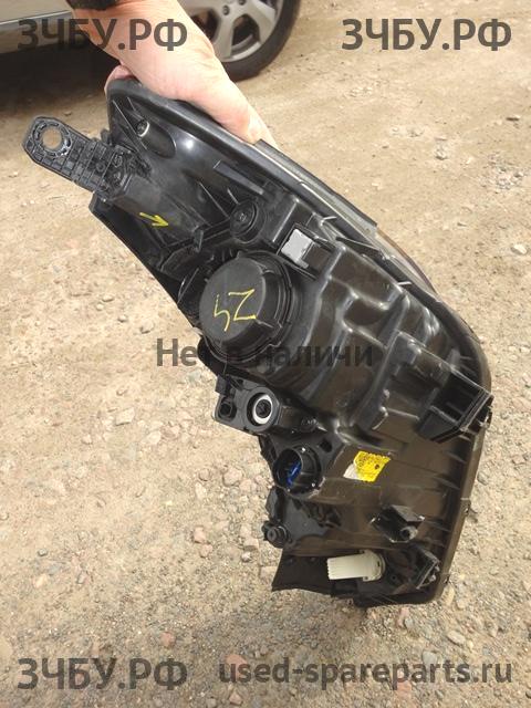 Hyundai Tucson 3 Фара правая