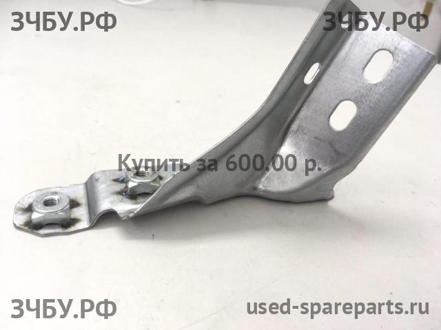 Volkswagen Polo 5 (Sedan) Кронштейн крепления крыла