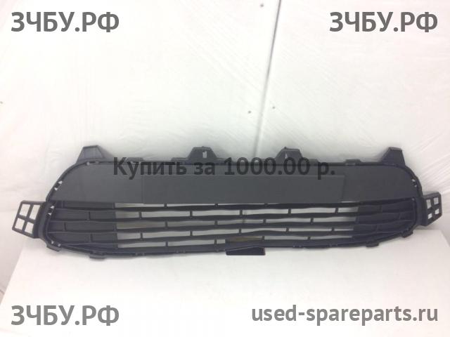 KIA Rio 4 Решетка в бампер