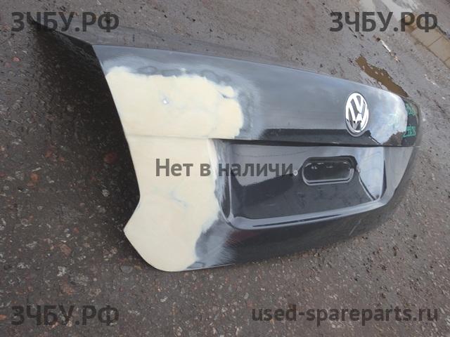 Volkswagen Polo 5 (Sedan) Крышка багажника