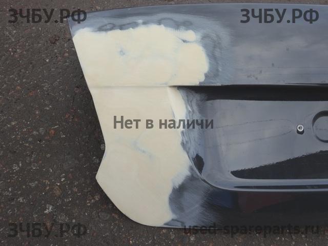 Volkswagen Polo 5 (Sedan) Крышка багажника
