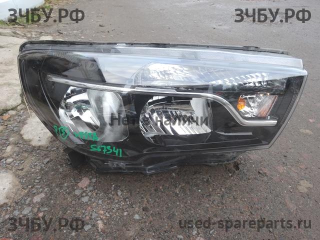 ВАЗ (VAZ) Lada Vesta Фара правая