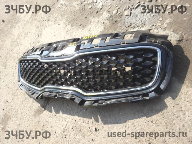 KIA Sportage 4 Решетка радиатора
