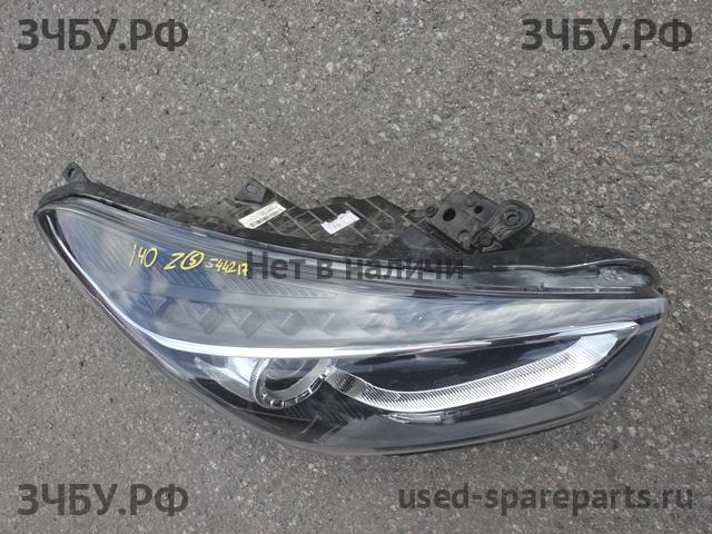 Hyundai i40 Фара правая