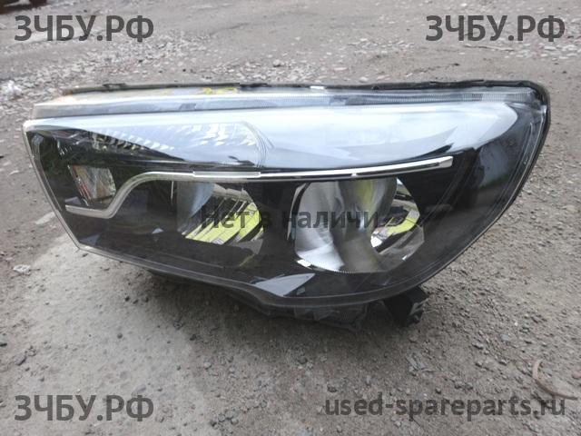 ВАЗ (VAZ) Lada Vesta Фара левая