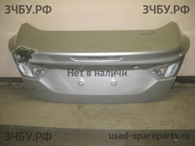 Ford Focus 3 Крышка багажника