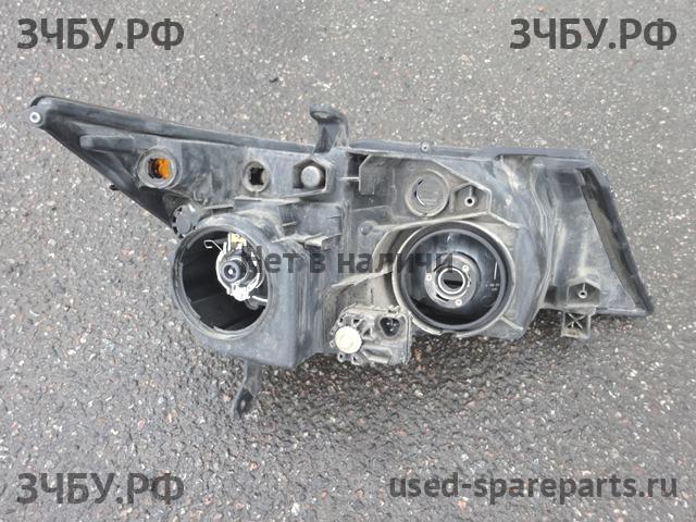 Acura MDX 2 Фара левая