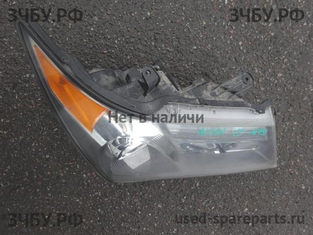 Acura MDX 2 Фара правая