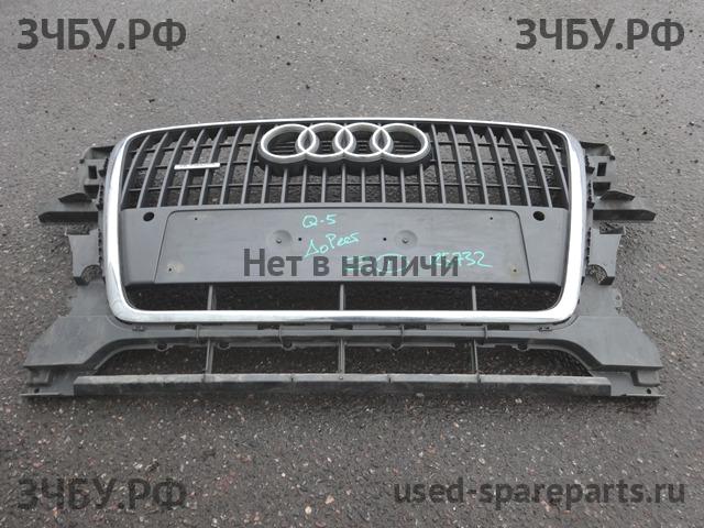 Audi Q5 (1) [8R] Решетка радиатора
