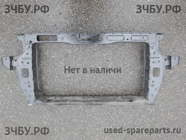 Hyundai Solaris 2 Панель передняя (телевизор)