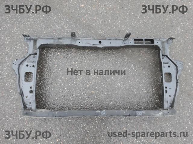 Hyundai Solaris 2 Панель передняя (телевизор)
