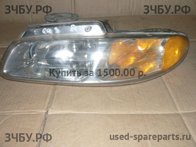 Chrysler Voyager/Caravan 3 Фара правая