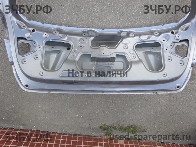 KIA Rio 4 Дверь багажника