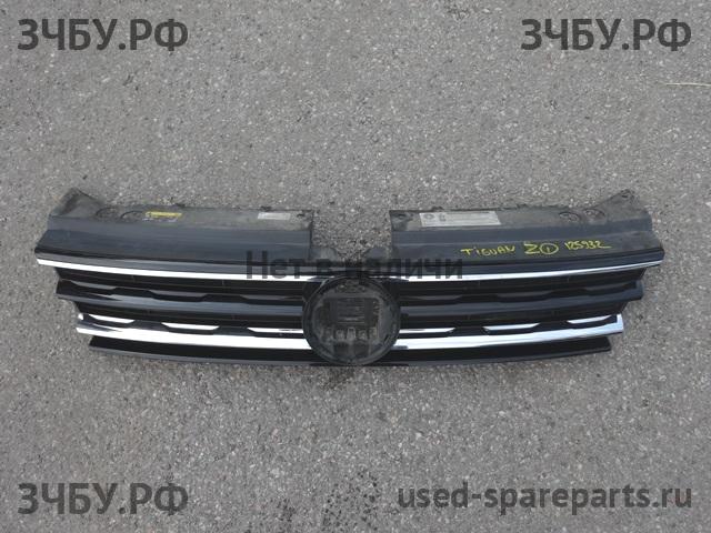 Volkswagen Tiguan 2 Решетка радиатора