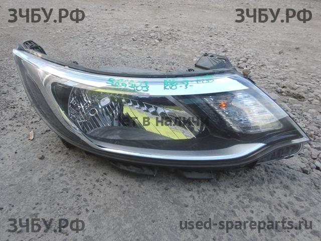 KIA Rio 3 Фара правая
